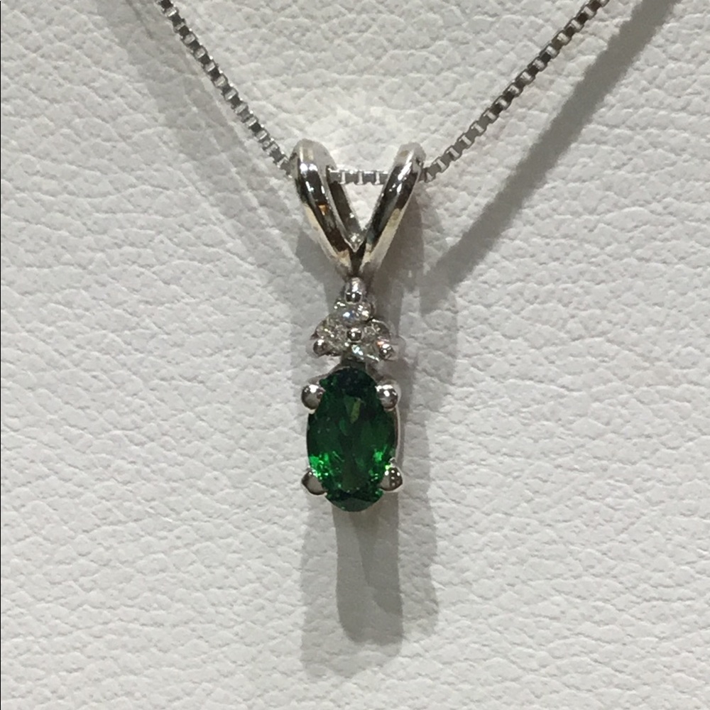 New 14Kt White Gold Diamond and Garnet Pendant